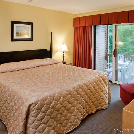 The Summit Resort Weirs Beach Pokoj fotografie