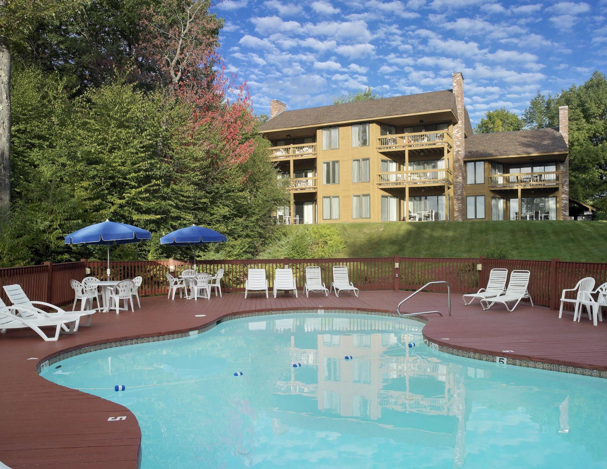The Summit Resort Weirs Beach Exteriér fotografie