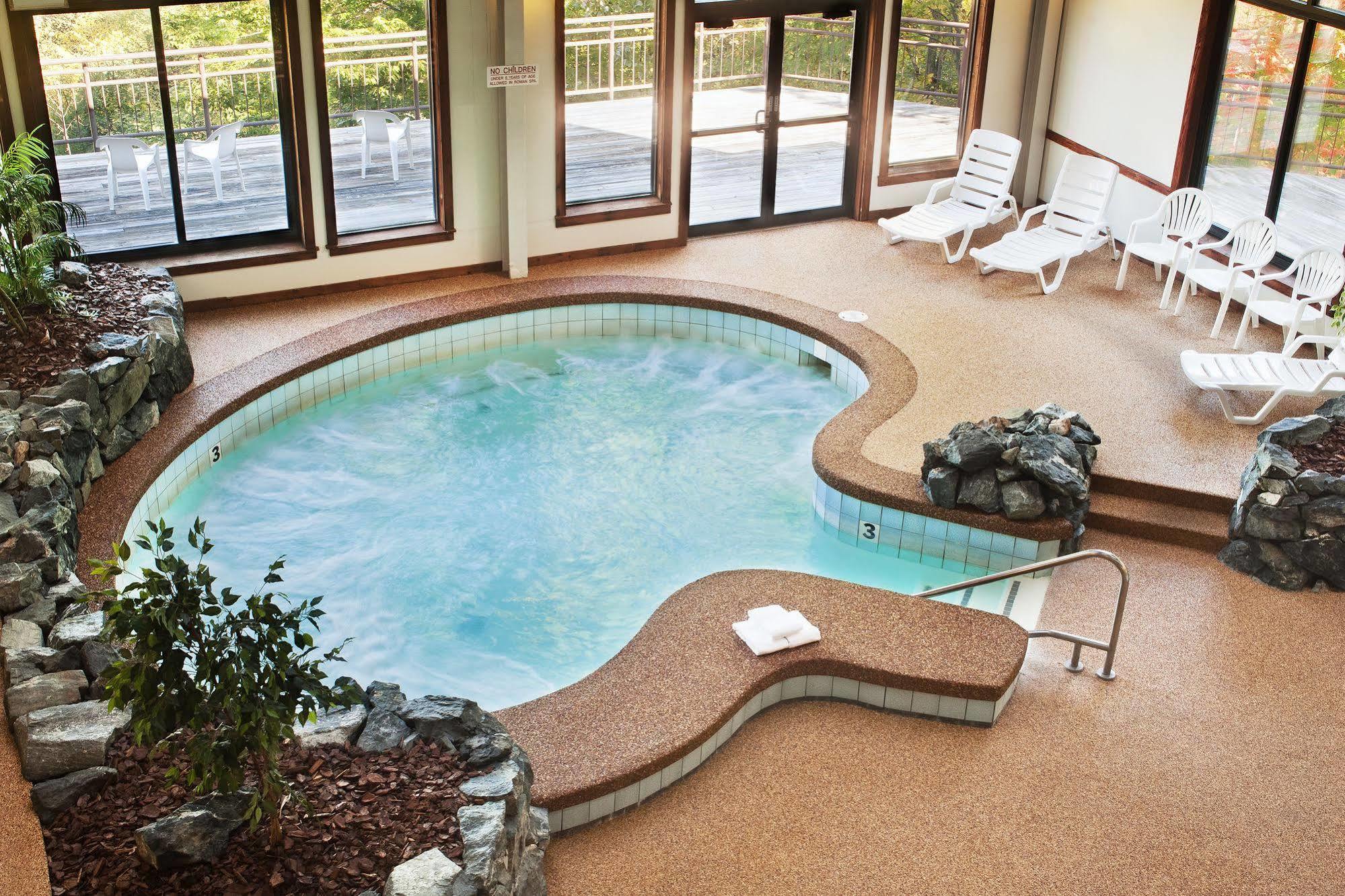 The Summit Resort Weirs Beach Exteriér fotografie